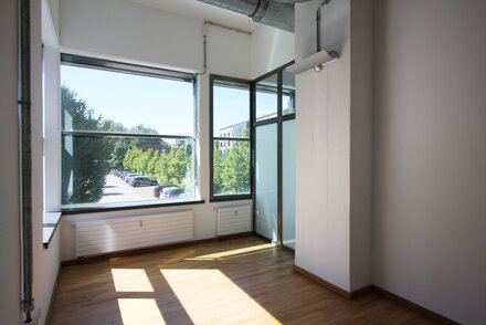 Coworking, 1-2 Büroarbeitsplätze in Altona ab 01.09.2025 frei